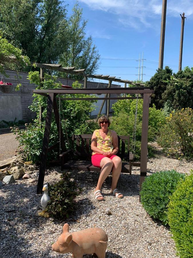 B&B De Kaagse Koe Huigsloot Екстер'єр фото